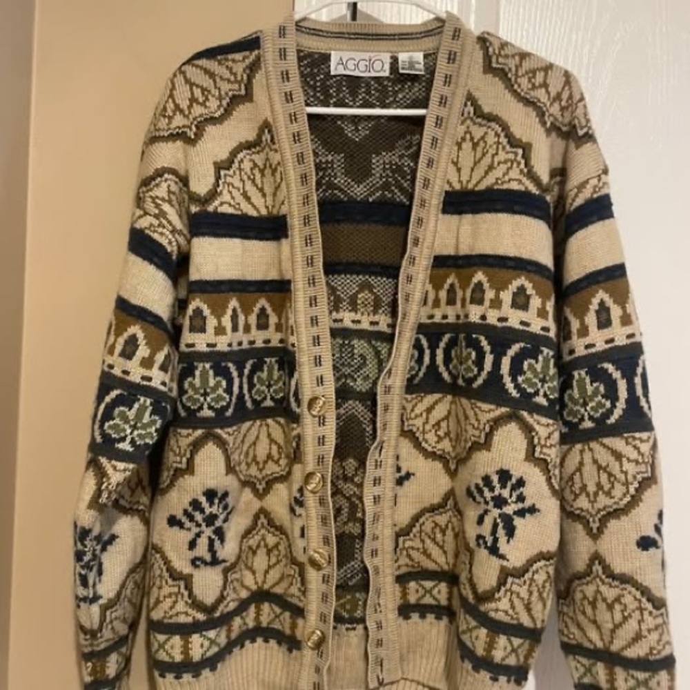 AGGIO Patterned Cardigan Sweater